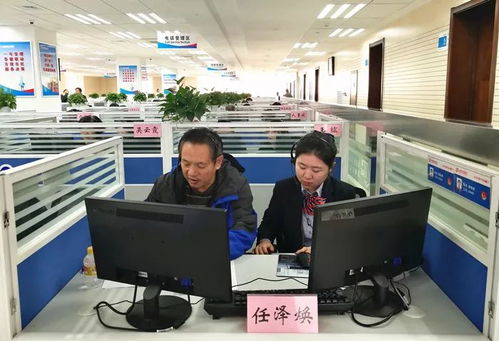 架起溝通橋梁，傾聽(tīng)教育心聲——市教育局接聽(tīng)12345熱線提供專(zhuān)業(yè)教育咨詢(xún)服務(wù)